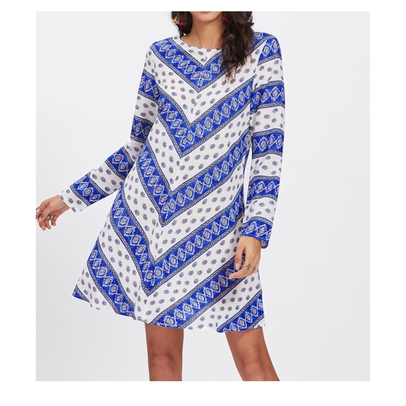 MBM Unlimited Dresses & Skirts - Blue White Print Long Sleeve Boho Shift Dress